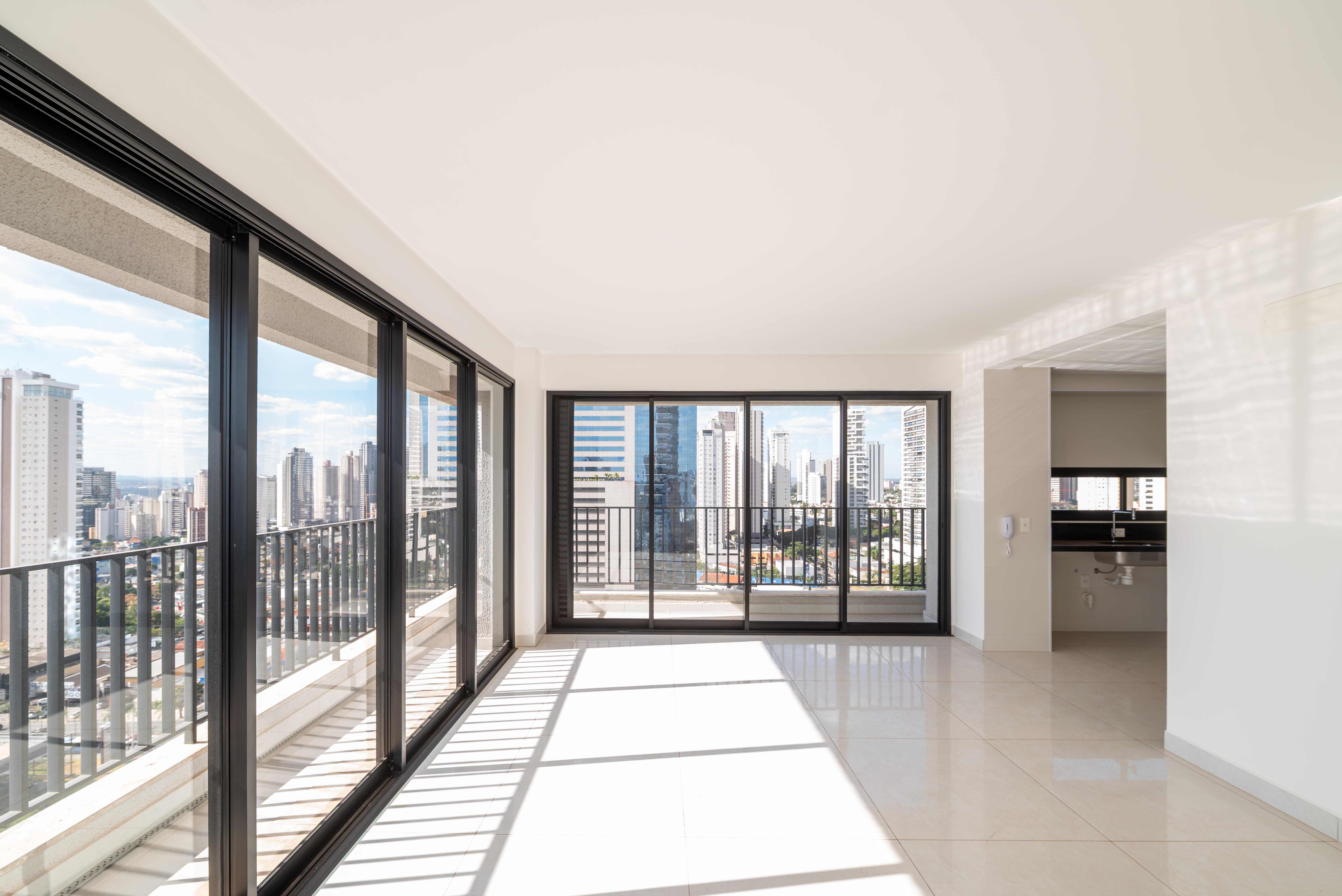 Apartamento Cristal Tower 130m² — foto 1