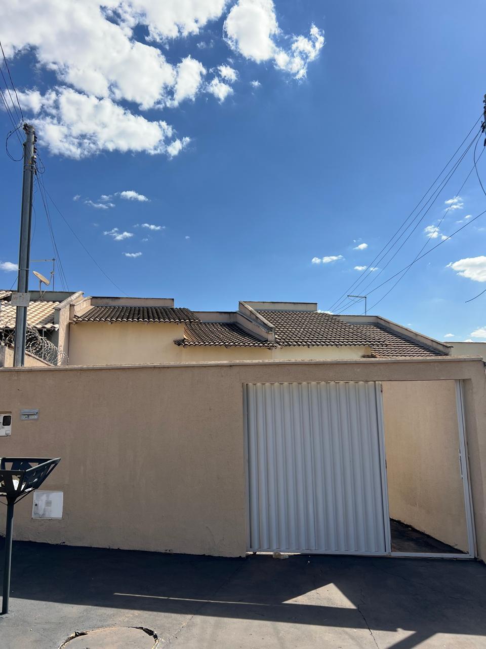Casa Em Goianira 72m² — foto 1