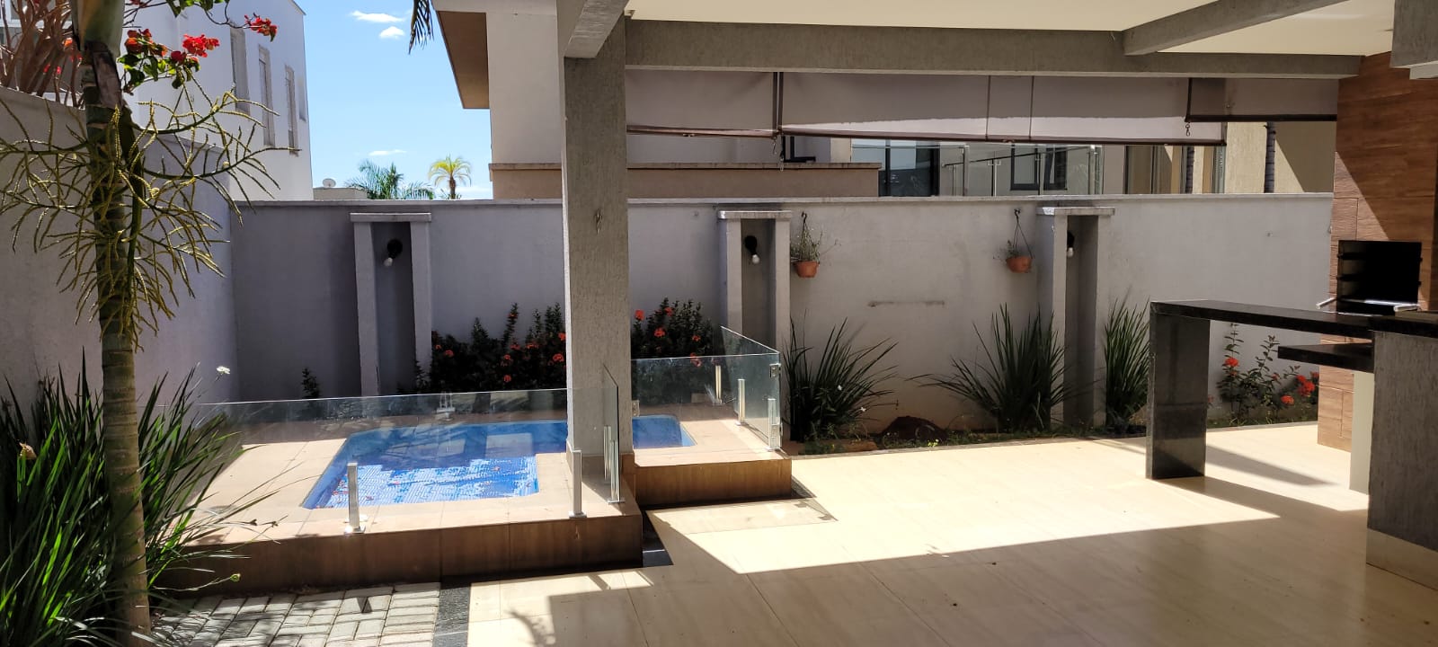 Casa Condominio Jardins Valencia 216m² — foto 1