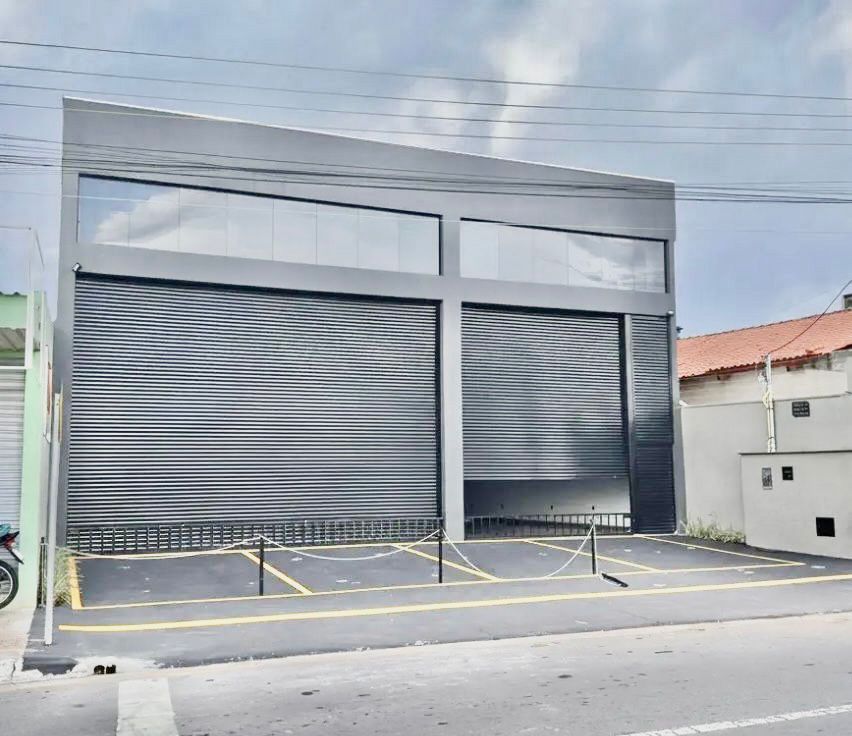 Galpão Comercial - 366,00m² — foto 1
