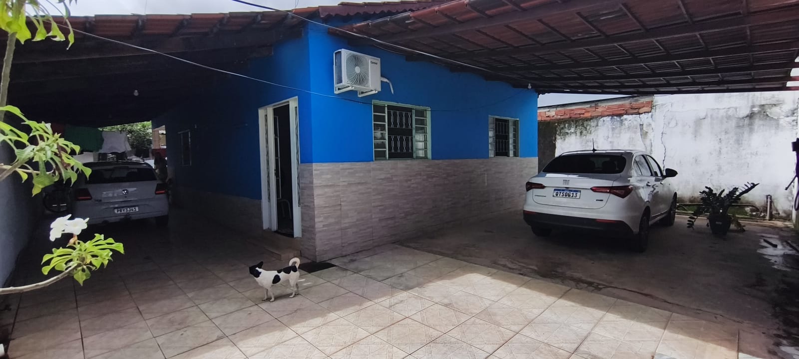 Casa com barracão nos fundos em lote de 360m² — foto 1