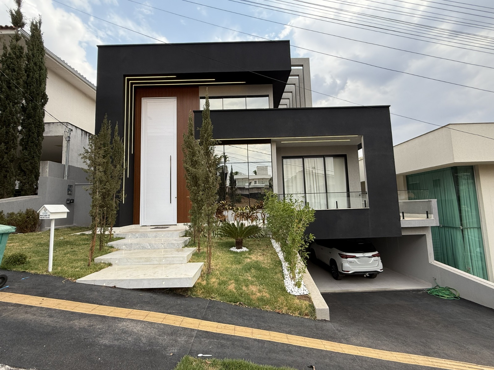 Casa Condominio do Lago 450M² — foto 1