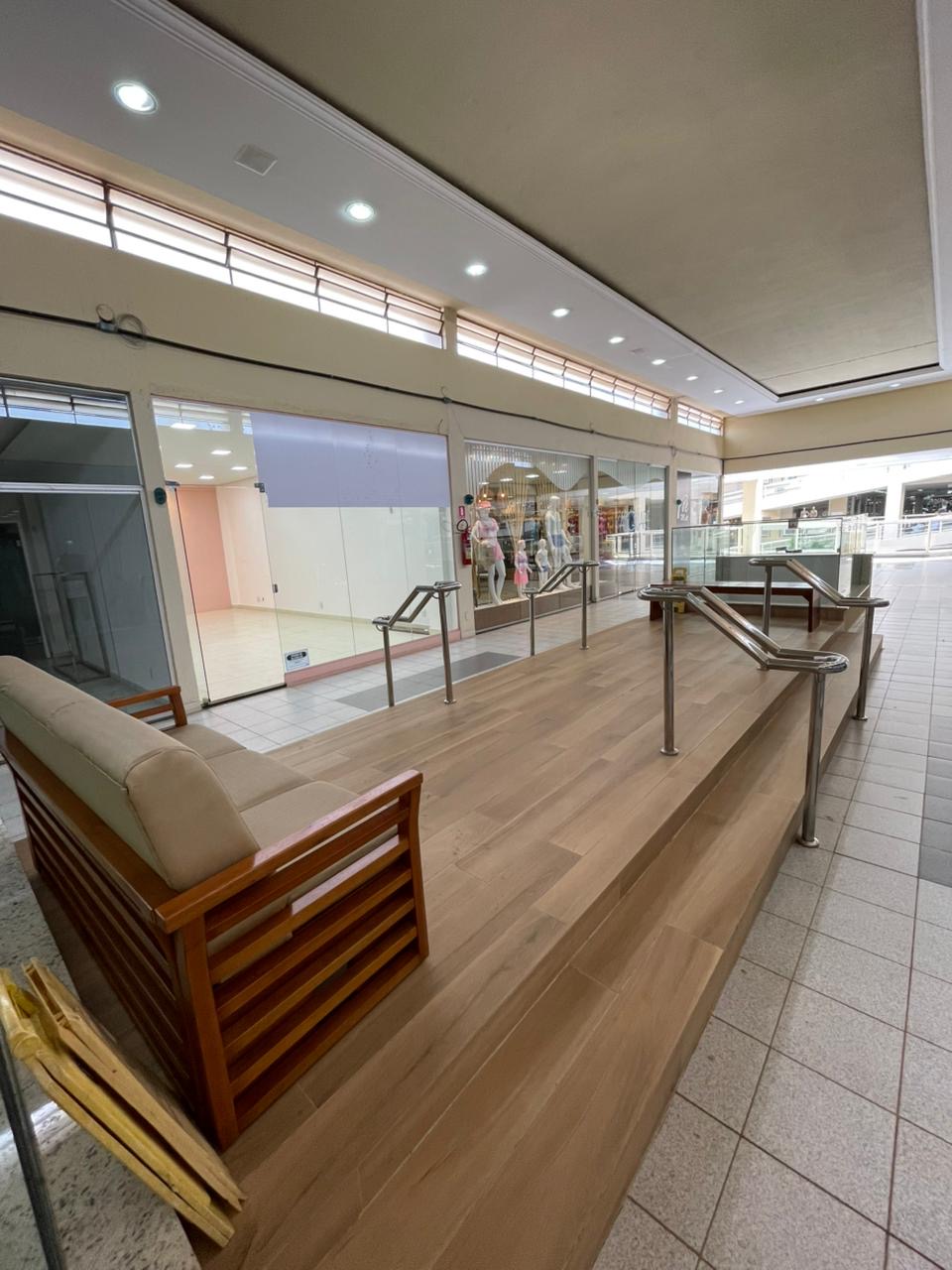 Loja Center Modas - Setor Criméia Oeste 54m² — foto 1