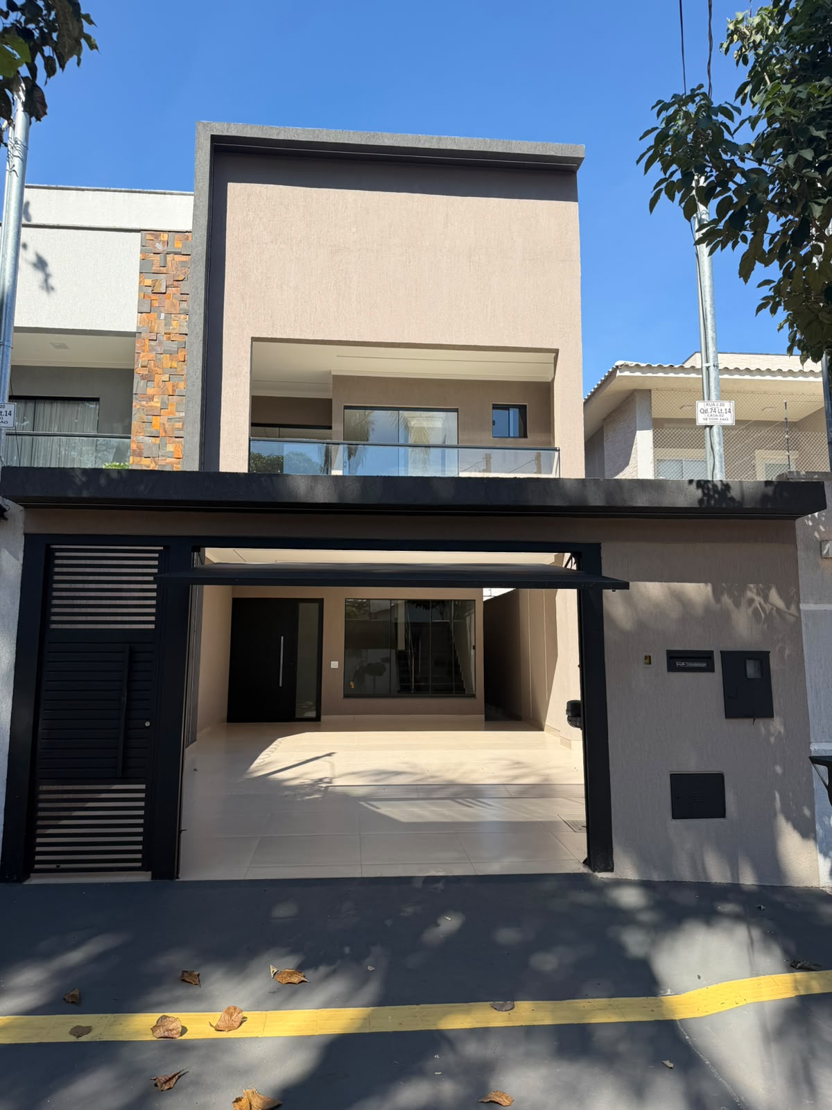 Sobrado novo no Setor Jaó 215 m² — foto 1