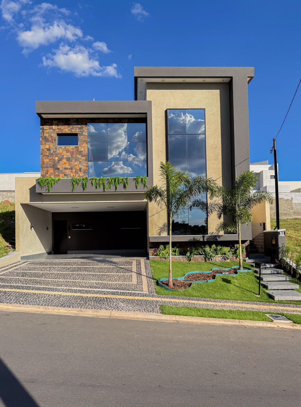 Sobrado Jardins Bolonha 300m² — foto 1