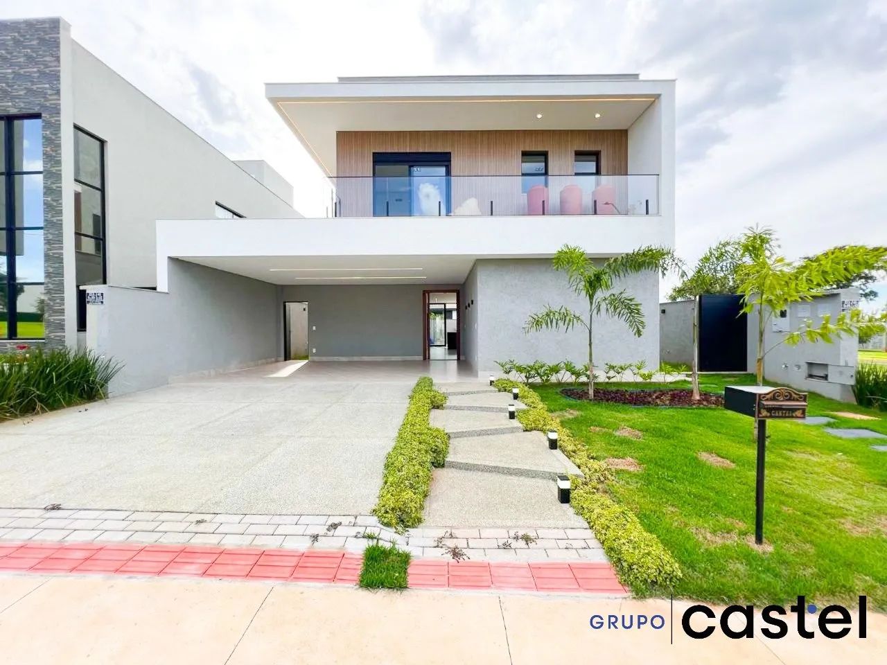 Casa - Residencial Parqville Jacarandá
