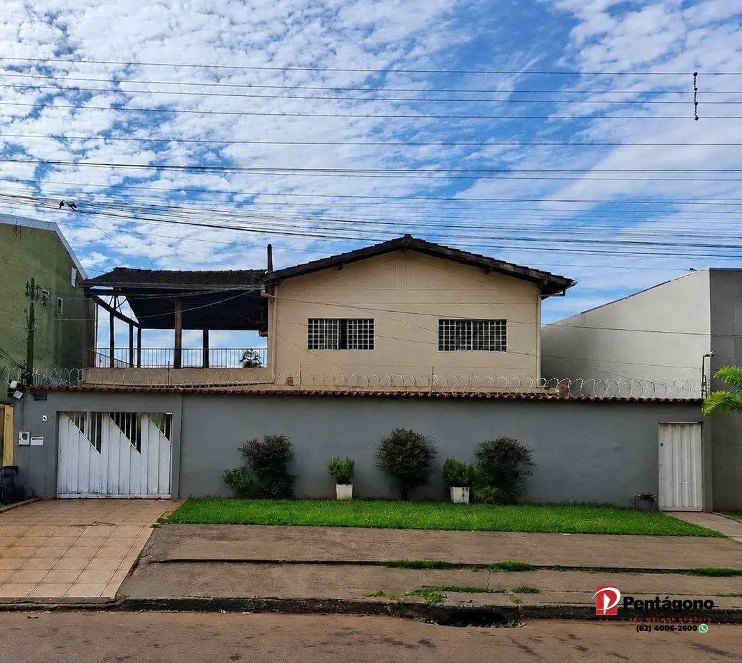 Sobrado 3 quartos no Bairro Sao Francisco